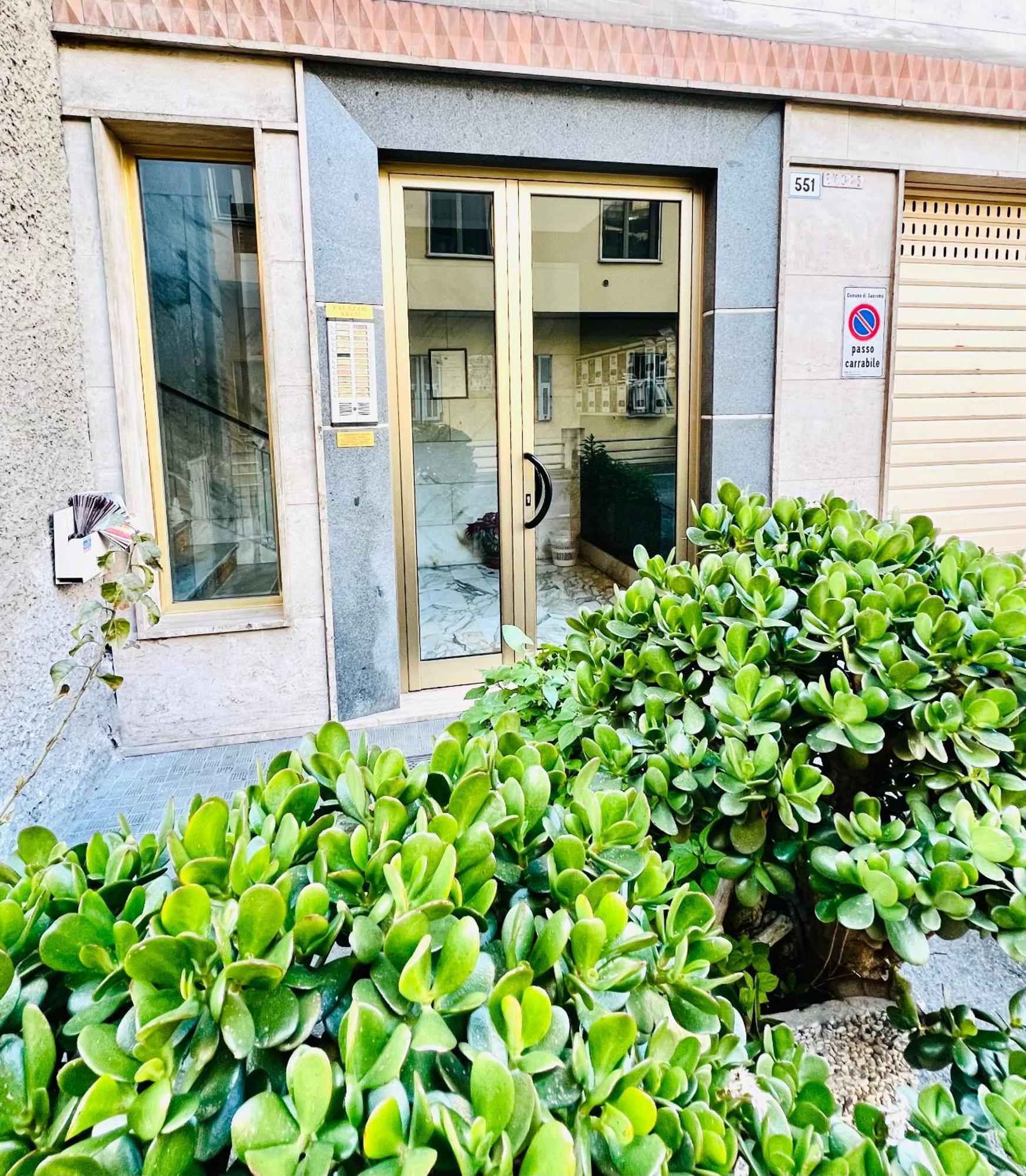 Apartamento Il Giardino Del Comandante - Trilocale Con Garage San Remo Exterior foto